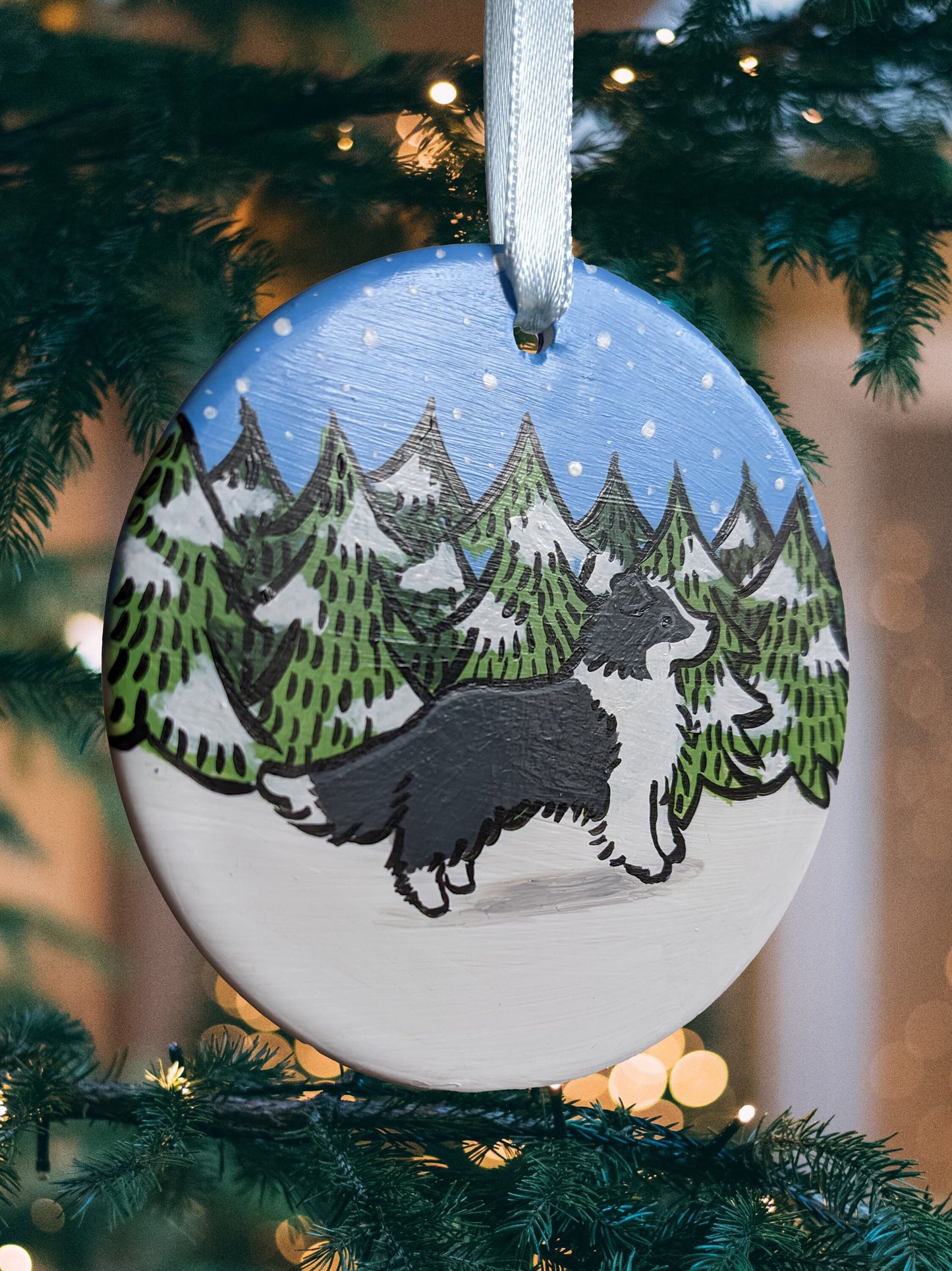 Collie Hand Painted Ceramic Christmas Decoration | Ornament | One-of-a-Kind | Dog | Border Welsh Collie | Sheepdog | Personalisable